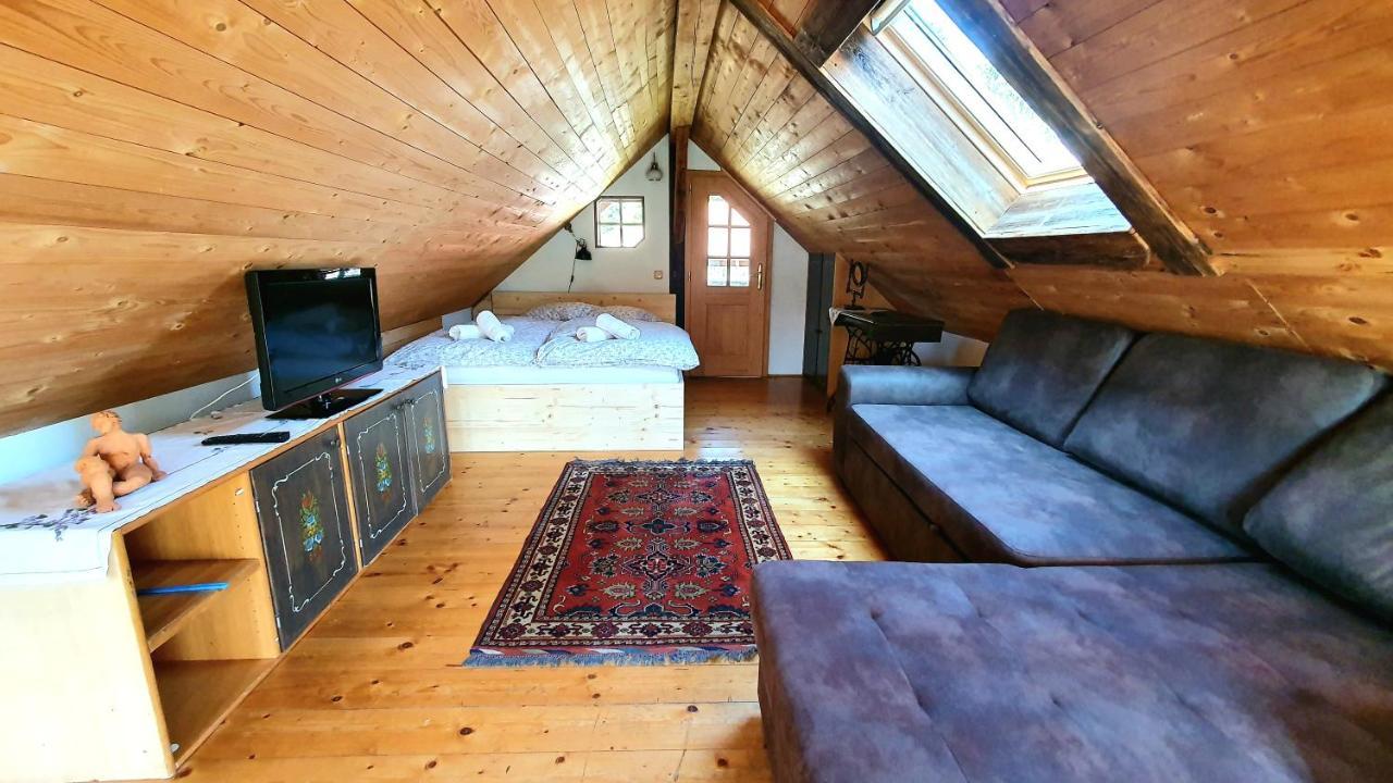 Chalets Toplak Sveti Duh na Ostrem Vrhu Bagian luar foto