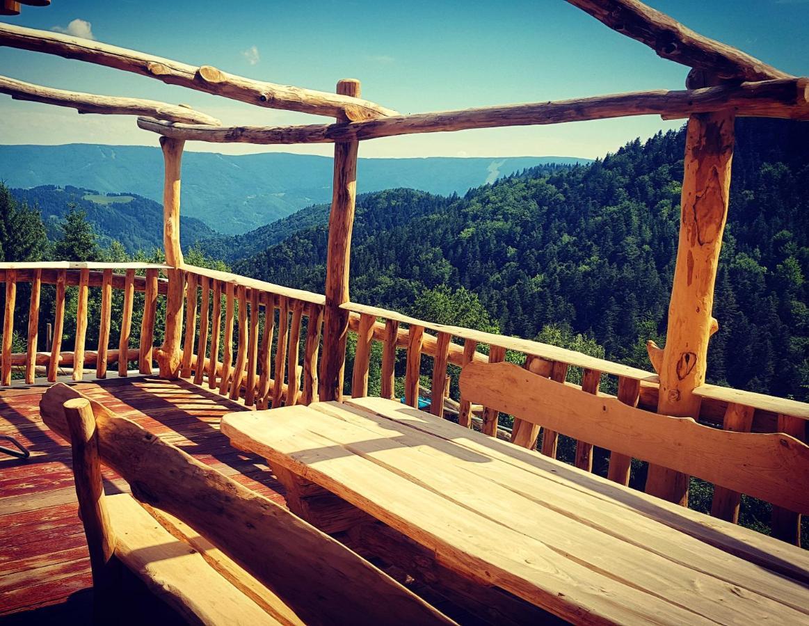 Chalets Toplak Sveti Duh na Ostrem Vrhu Bagian luar foto