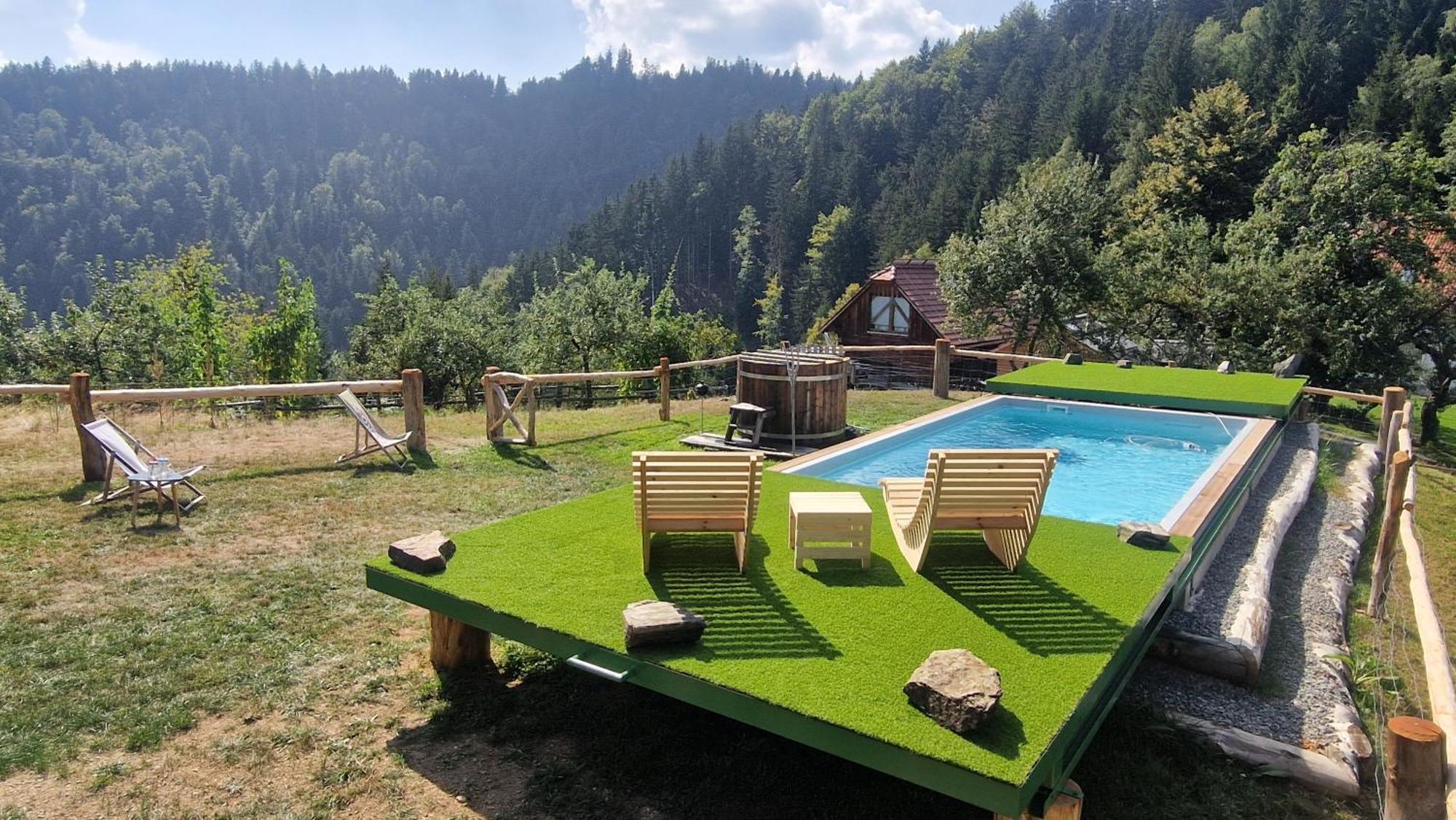 Chalets Toplak Sveti Duh na Ostrem Vrhu Bagian luar foto
