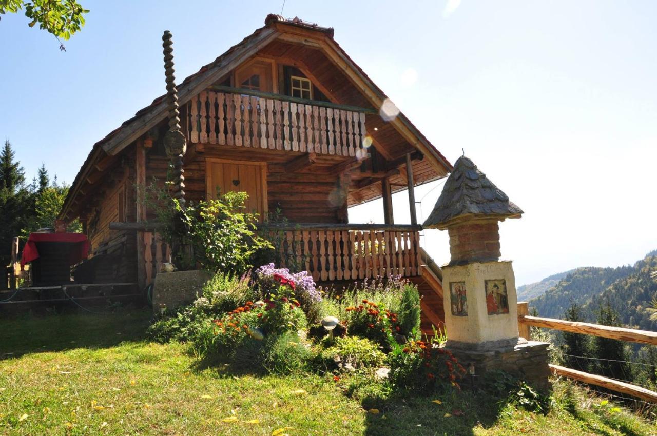 Chalets Toplak Sveti Duh na Ostrem Vrhu Bagian luar foto
